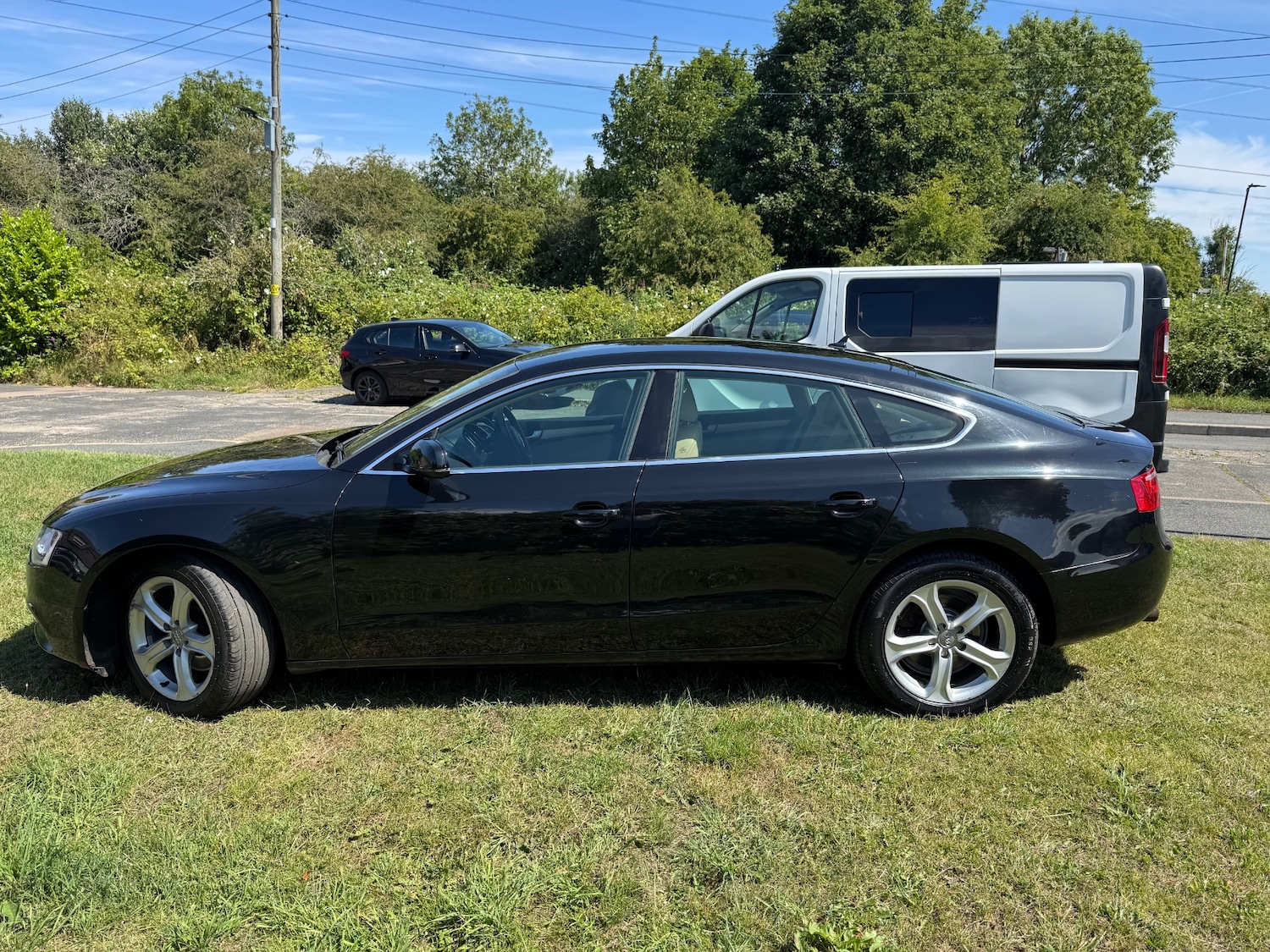 Used Audi A5 2012 for sale - 76401894: Photo 2