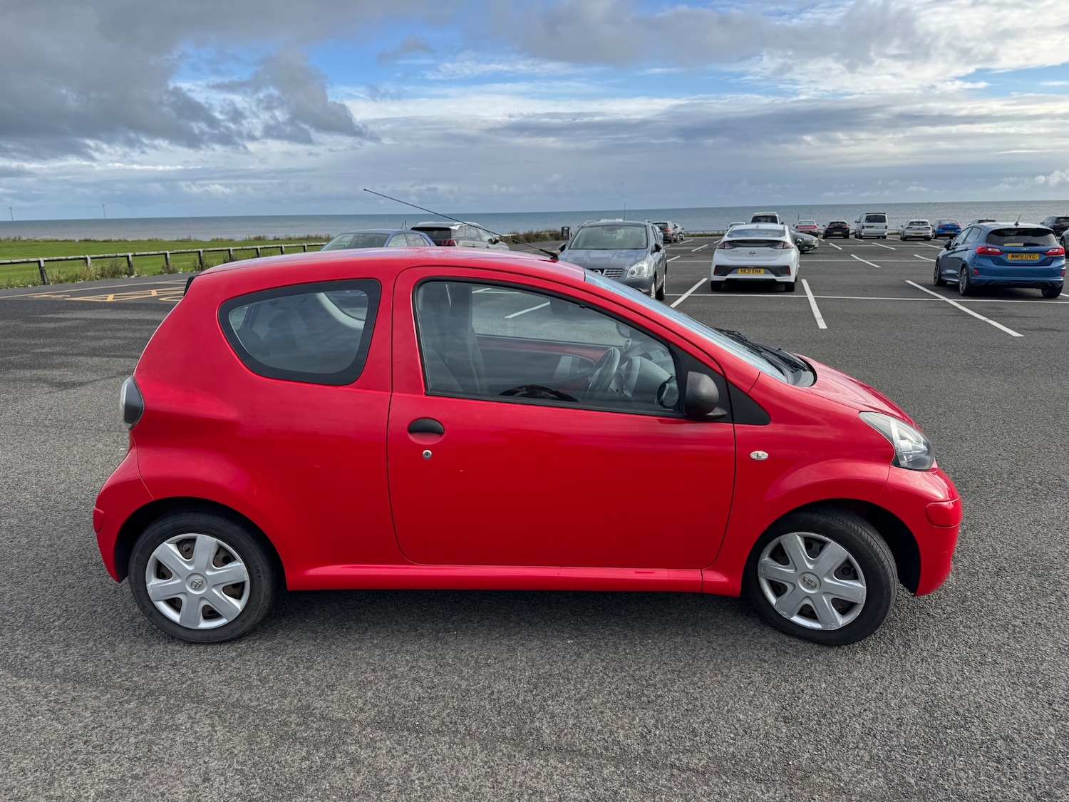 Used Toyota AYGO 2009 for sale - 77152373: Photo 5