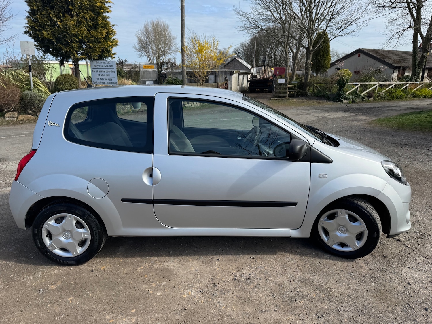 Used Renault Twingo 2011 for sale - 76401508: Photo 5