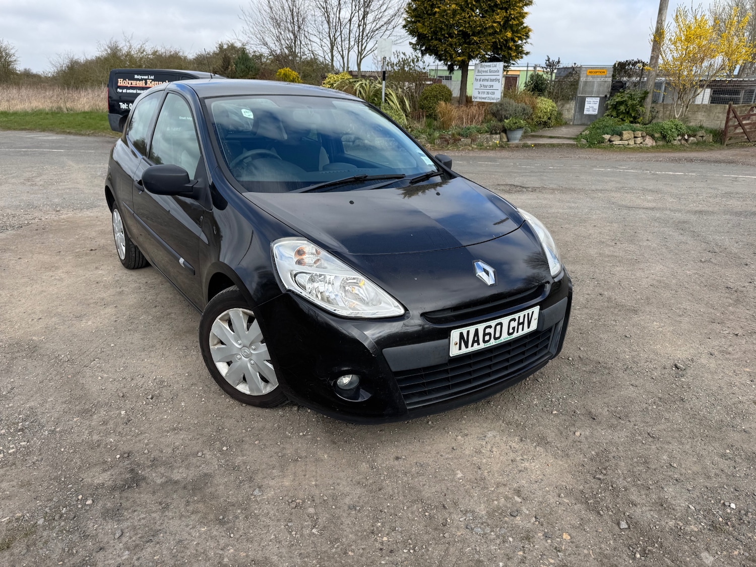 Used Renault Clio 2010 for sale - 76401835: Photo 6