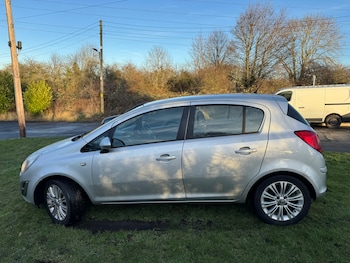 Used Vauxhall Corsa 2014 for sale - 77446702: Photo
