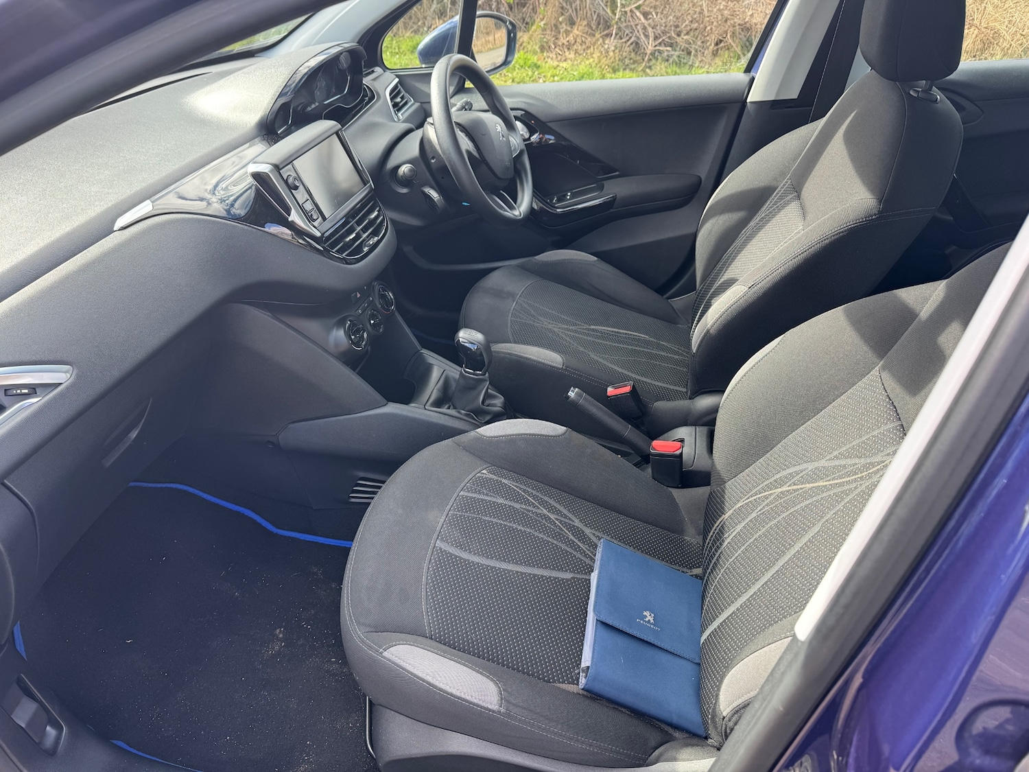 Used Peugeot 208 2013 for sale - 77877385: Photo 11