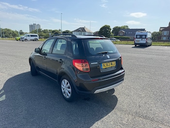 Used Suzuki SX4 2013 for sale - 79301483: Photo