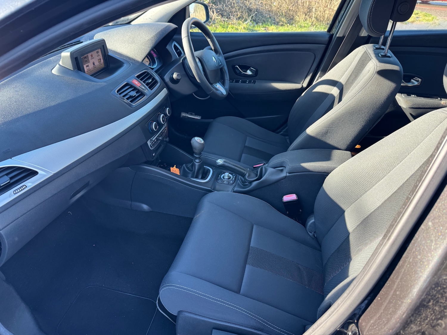 Used Renault Megane 2010 for sale - 77555465: Photo 11