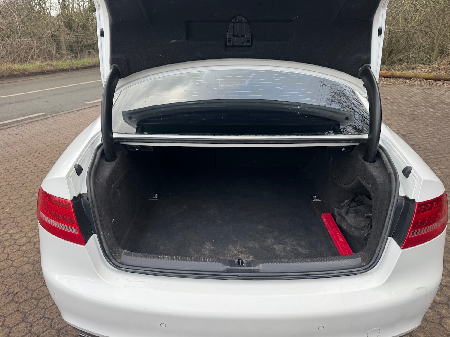 Used Audi A5 2010 for sale - 77635764: Photo 9