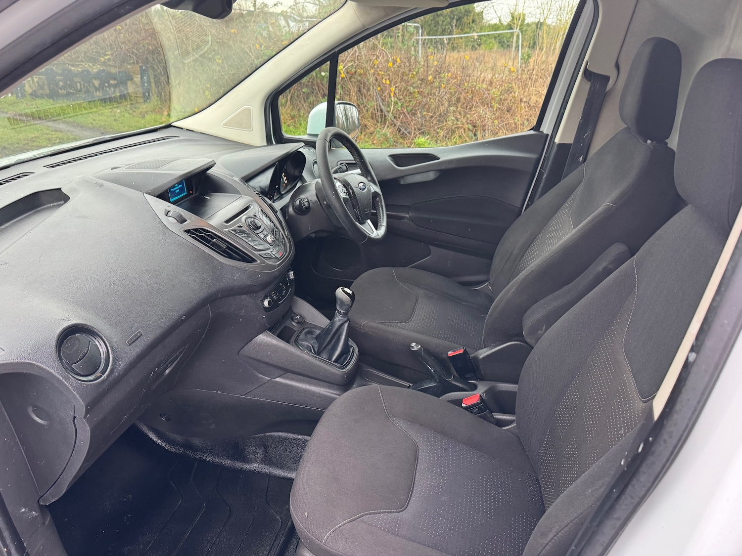 Used Ford Transit Courier 2015 for sale - 77069850: Photo 10