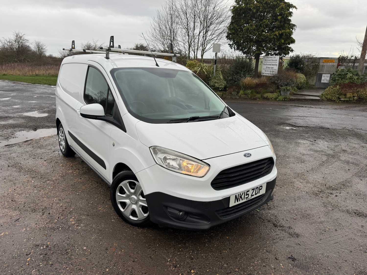 Used Ford Transit Courier 2015 for sale - 77069850: Photo 6