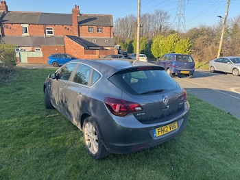 Used Vauxhall Astra 2012 for sale - 77758725: Photo