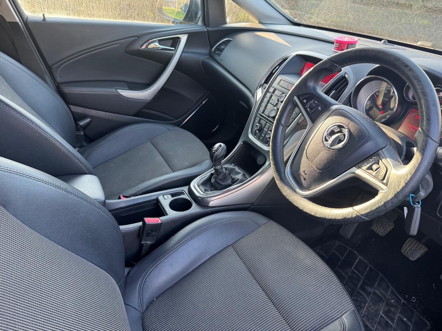 Used Vauxhall Astra 2012 for sale - 77758725: Photo 7