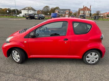 Used Toyota AYGO 2009 for sale - 76340033: Photo