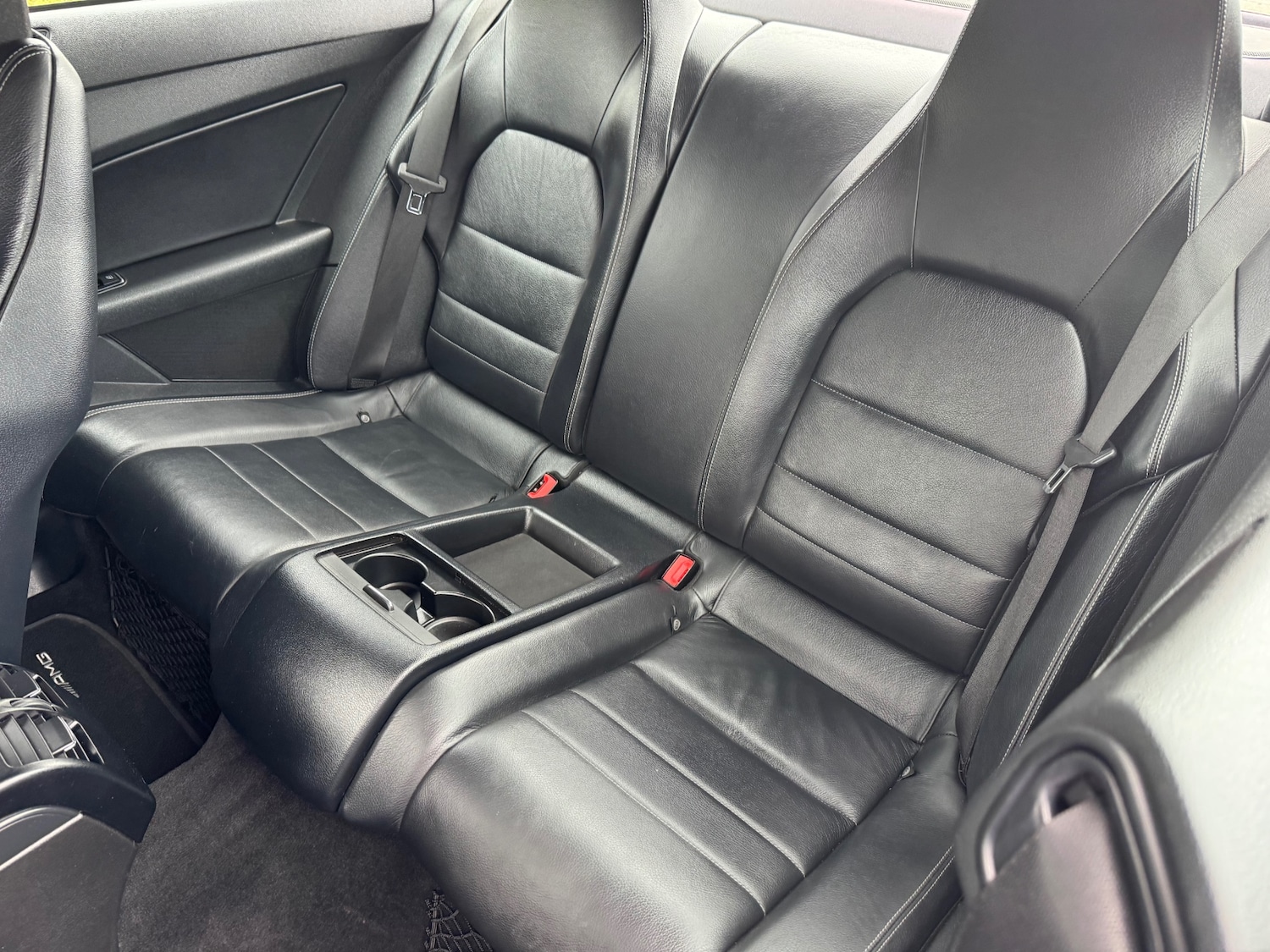 Used Mercedes-Benz E Class 2010 for sale - 76401830: Photo 10