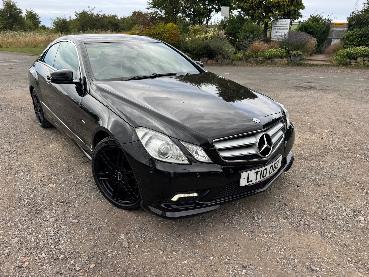 Used Mercedes-Benz E Class 2010 for sale - 76401830: Photo 6