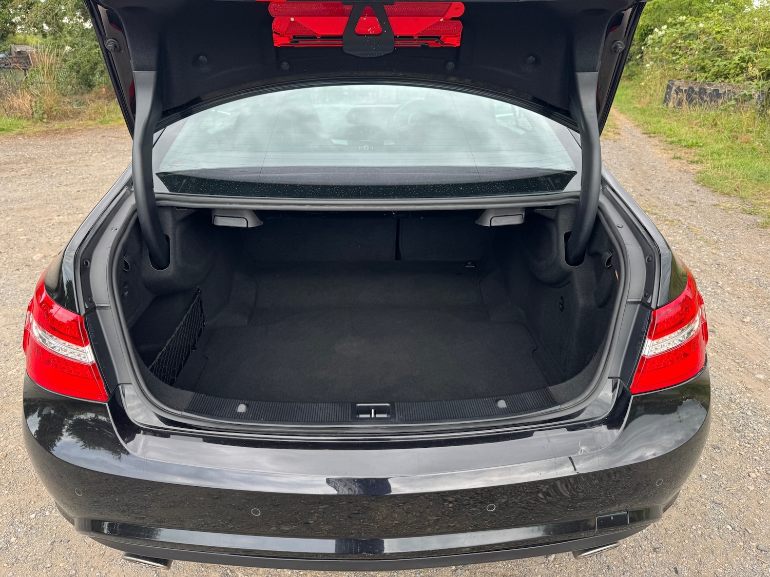 Used Mercedes-Benz E Class 2010 for sale - 76401830: Photo 9