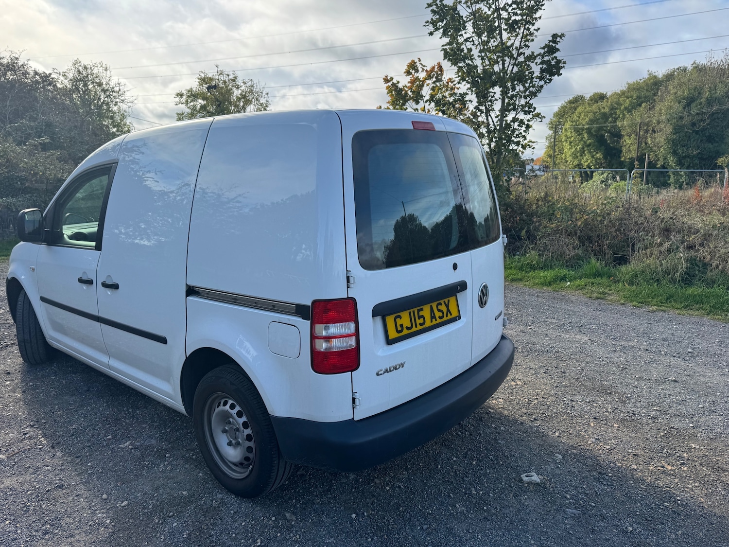 Used Volkswagen Caddy 2015 for sale - 76401847: Photo 4