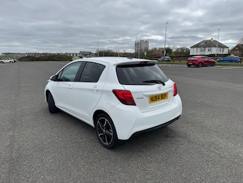Used Toyota Yaris 2014 for sale - 78354425: Photo