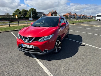 Used Nissan Qashqai 2016 for sale - 79605504: Photo
