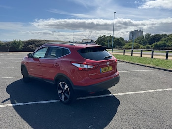Used Nissan Qashqai 2016 for sale - 79605504: Photo