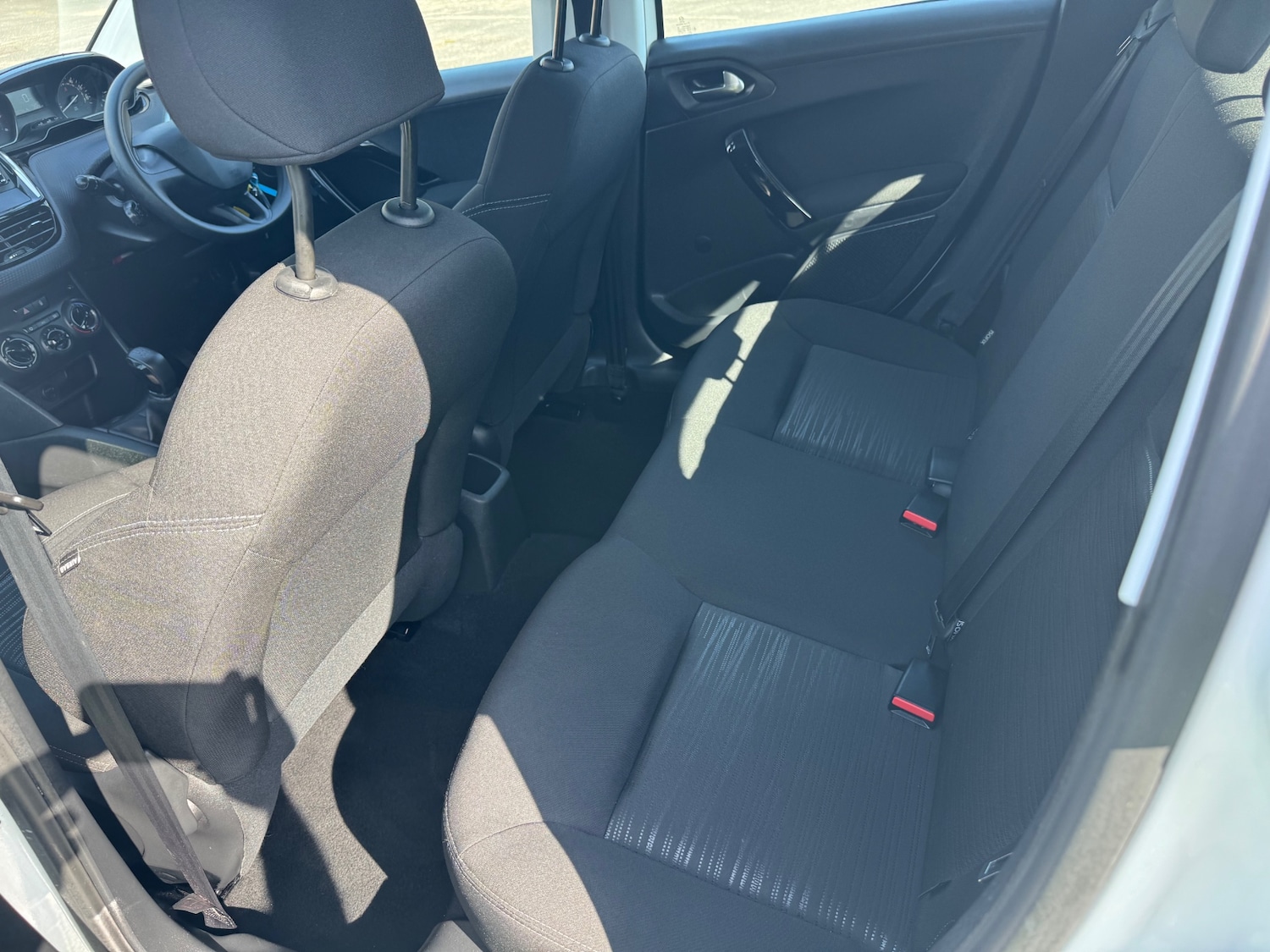 Used Peugeot 208 2016 for sale - 78163550: Photo 10