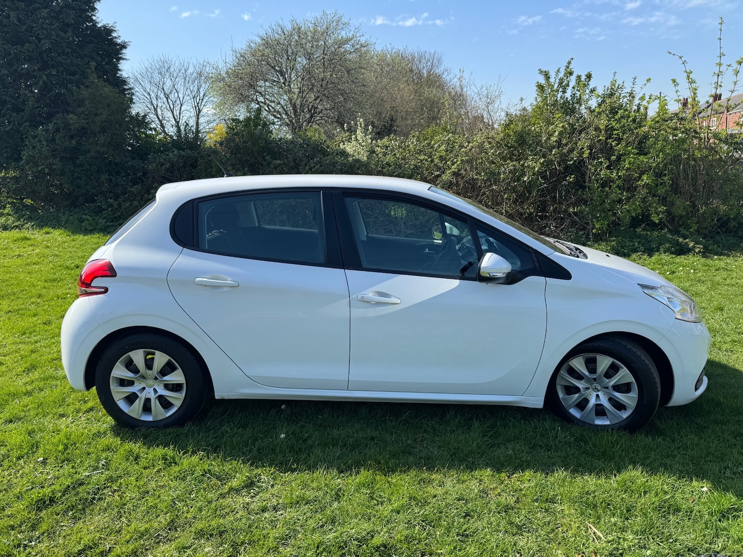 Used Peugeot 208 2016 for sale - 78163550: Photo 5