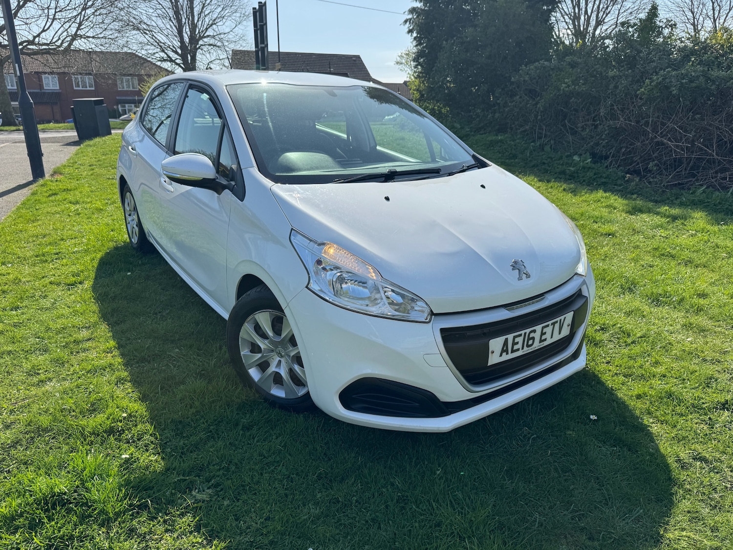 Used Peugeot 208 2016 for sale - 78163550: Photo 6