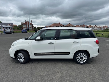 Used Fiat 500L 2015 for sale - 78802549: Photo