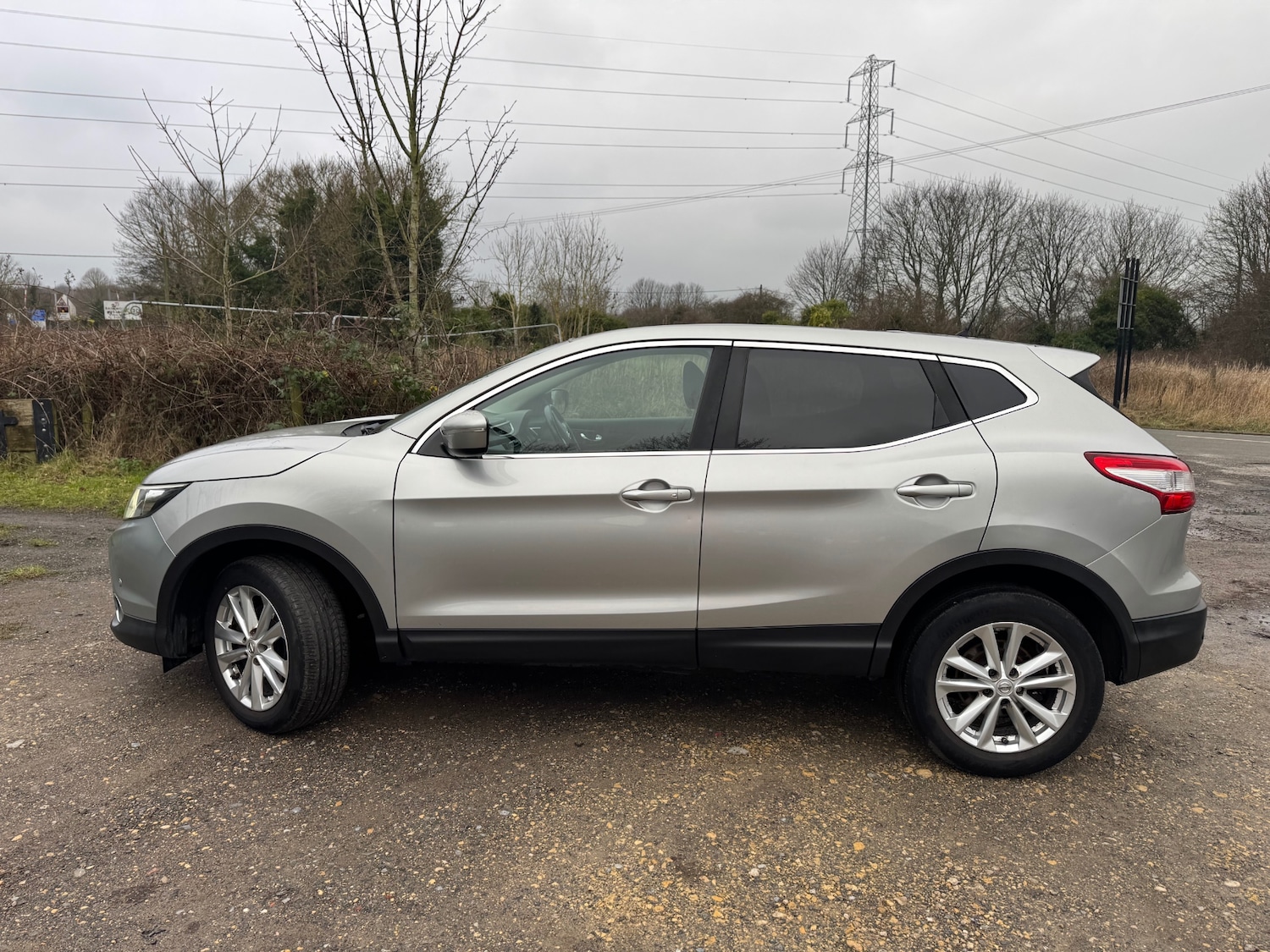 Used Nissan Qashqai 2014 for sale - 77318576: Photo 2