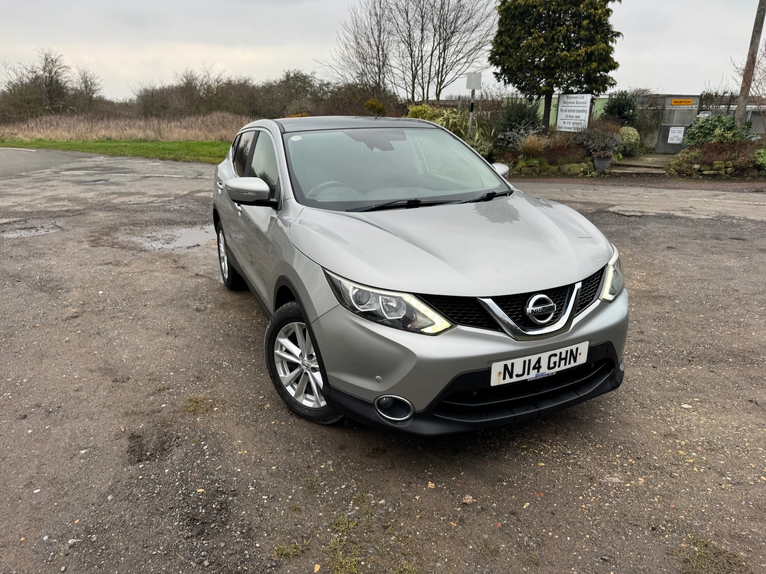 Used Nissan Qashqai 2014 for sale - 77318576: Photo 6