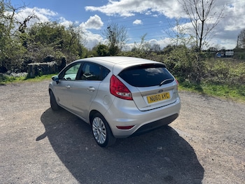 Used Ford Fiesta 2010 for sale - 78268843: Photo