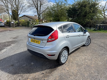 Used Ford Fiesta 2010 for sale - 78268843: Photo
