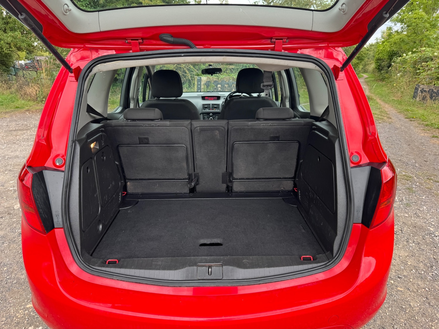 Used Vauxhall Meriva 2016 for sale - 76401520: Photo 11