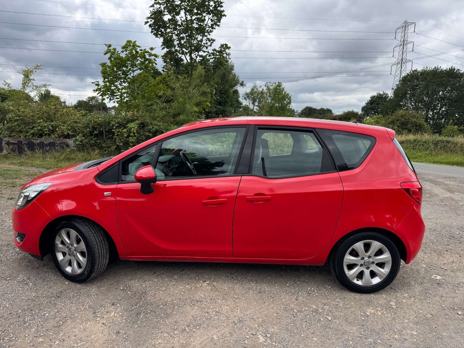Used Vauxhall Meriva 2016 for sale - 76401520: Photo 2