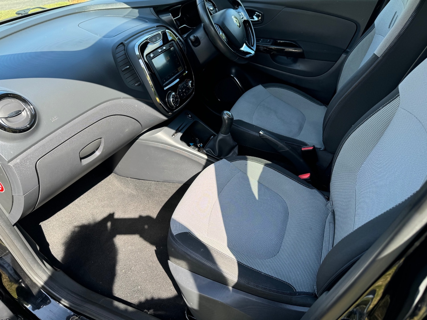 Used Renault Captur 2014 for sale - 76401843: Photo 11