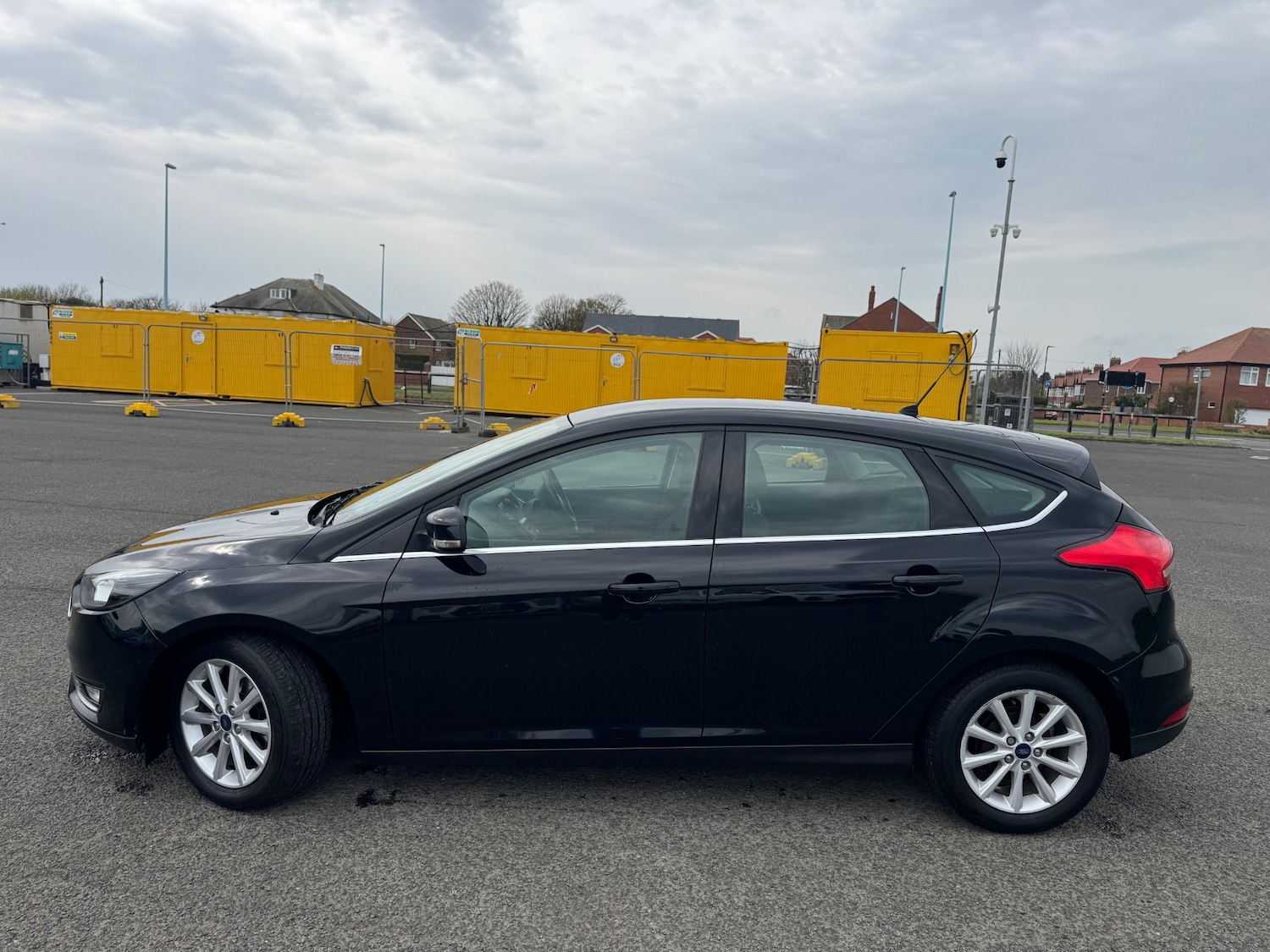 Used Ford Focus 2015 for sale - 77438579: Photo 2
