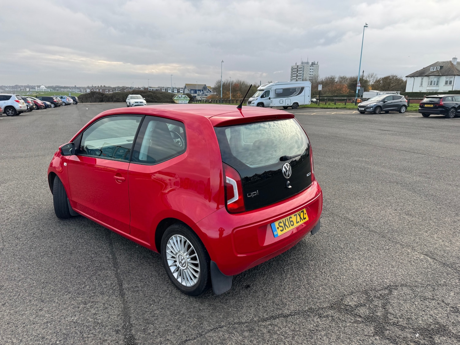 Used Volkswagen up! 2016 for sale - 76507863: Photo 3