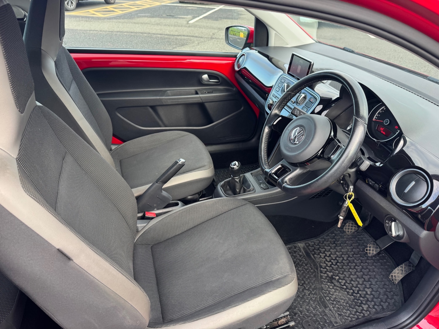 Used Volkswagen up! 2016 for sale - 76507863: Photo 7