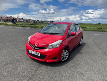 Used Toyota Yaris 2012 for sale - 79262661: Photo