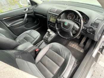 Used Skoda Octavia 2009 for sale - 74355337: Photo