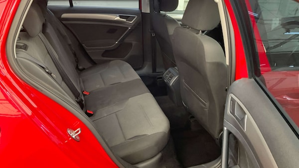 Used Volkswagen Golf 2014 for sale - 75594528: Photo 8