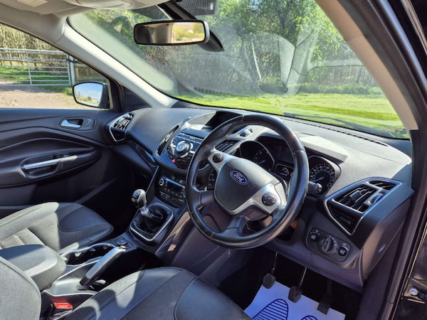 Used Ford Kuga 2014 for sale - 76277479: Photo 14