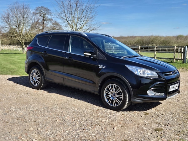 Used Ford Kuga 2014 for sale - 76277479: Photo 2