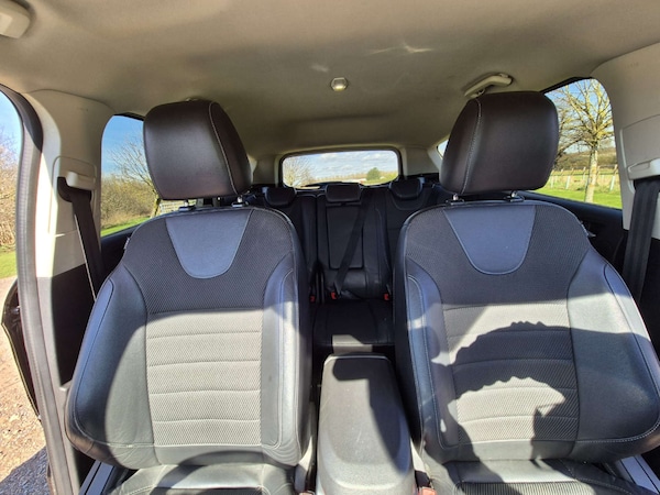 Used Ford Kuga 2014 for sale - 76277479: Photo 32