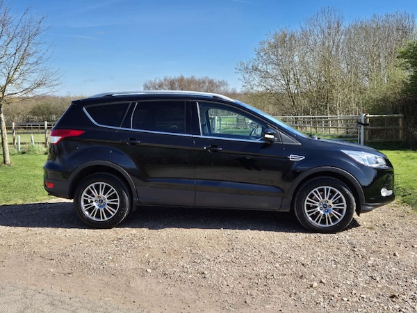 Used Ford Kuga 2014 for sale - 76277479: Photo 3