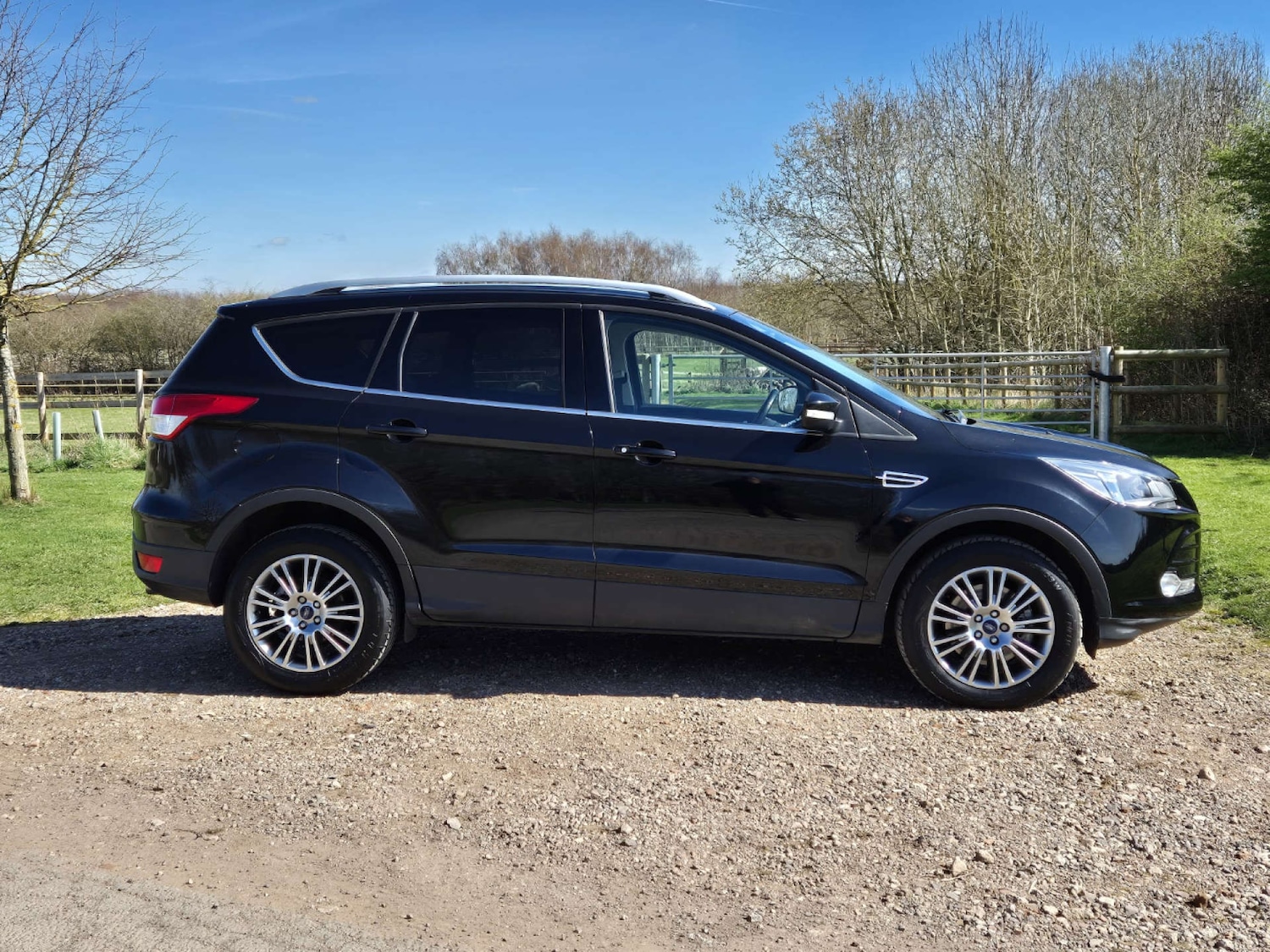 Used Ford Kuga 2014 for sale - 76602045: Photo 3