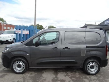 Used Citroen Berlingo 2023 for sale - 79372064: Photo