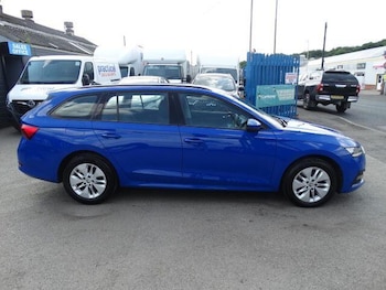 Used Skoda Octavia 2023 for sale - 79255032: Photo