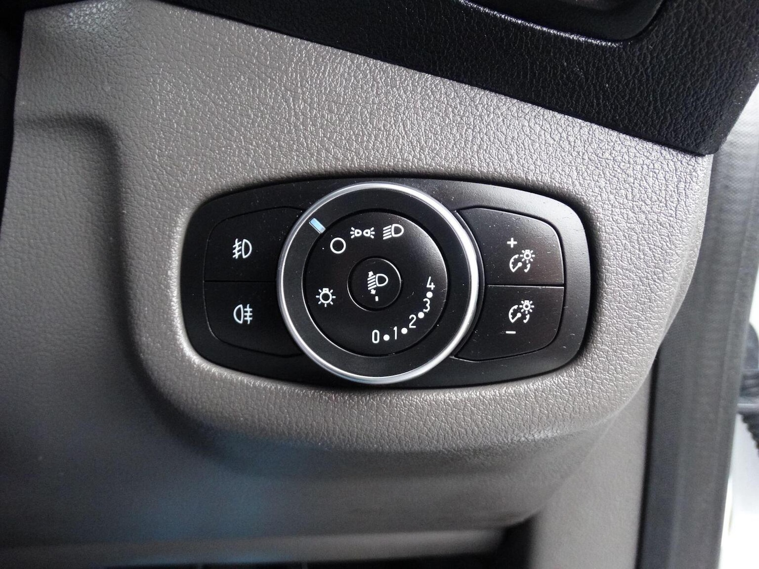 Used Ford Transit Connect 2019 for sale - 76756980: Photo 26