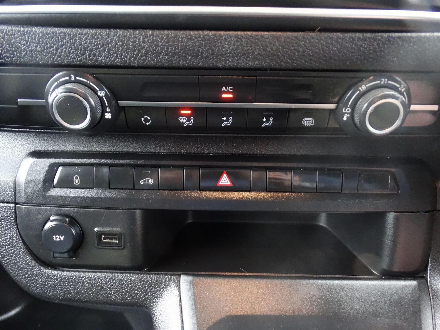 Used Vauxhall Vivaro 2024 for sale - 76911010: Photo 21