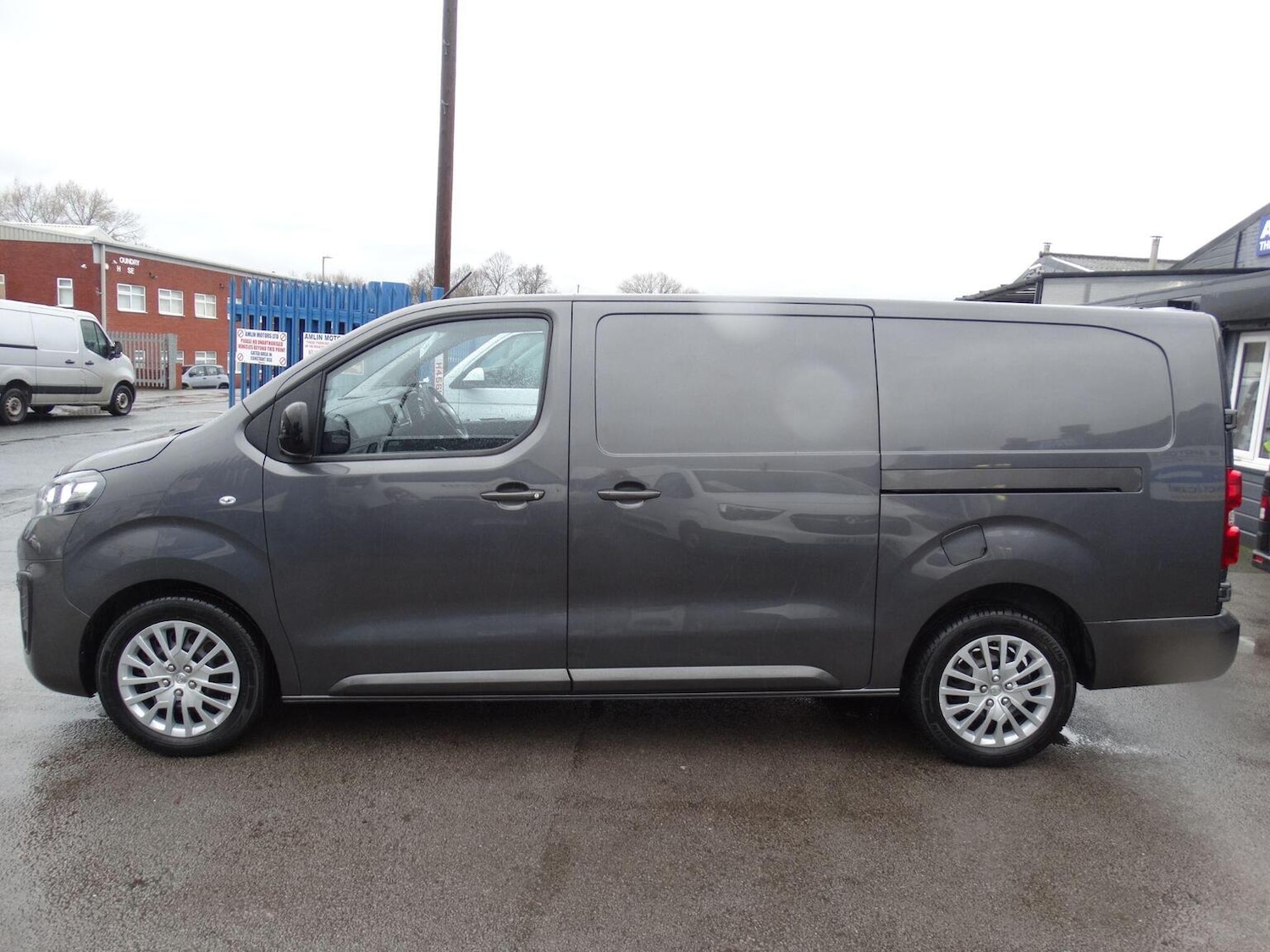 Used Vauxhall Vivaro 2024 for sale - 76911010: Photo 4