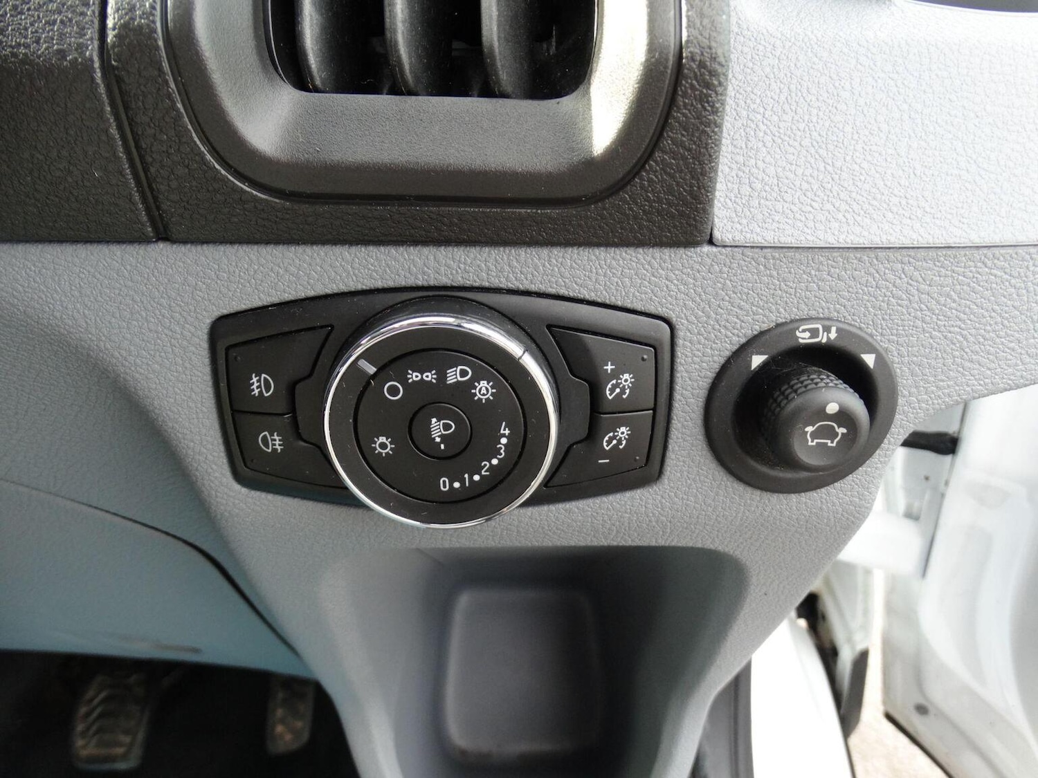 Used Ford Transit 2018 for sale - 77766426: Photo 31