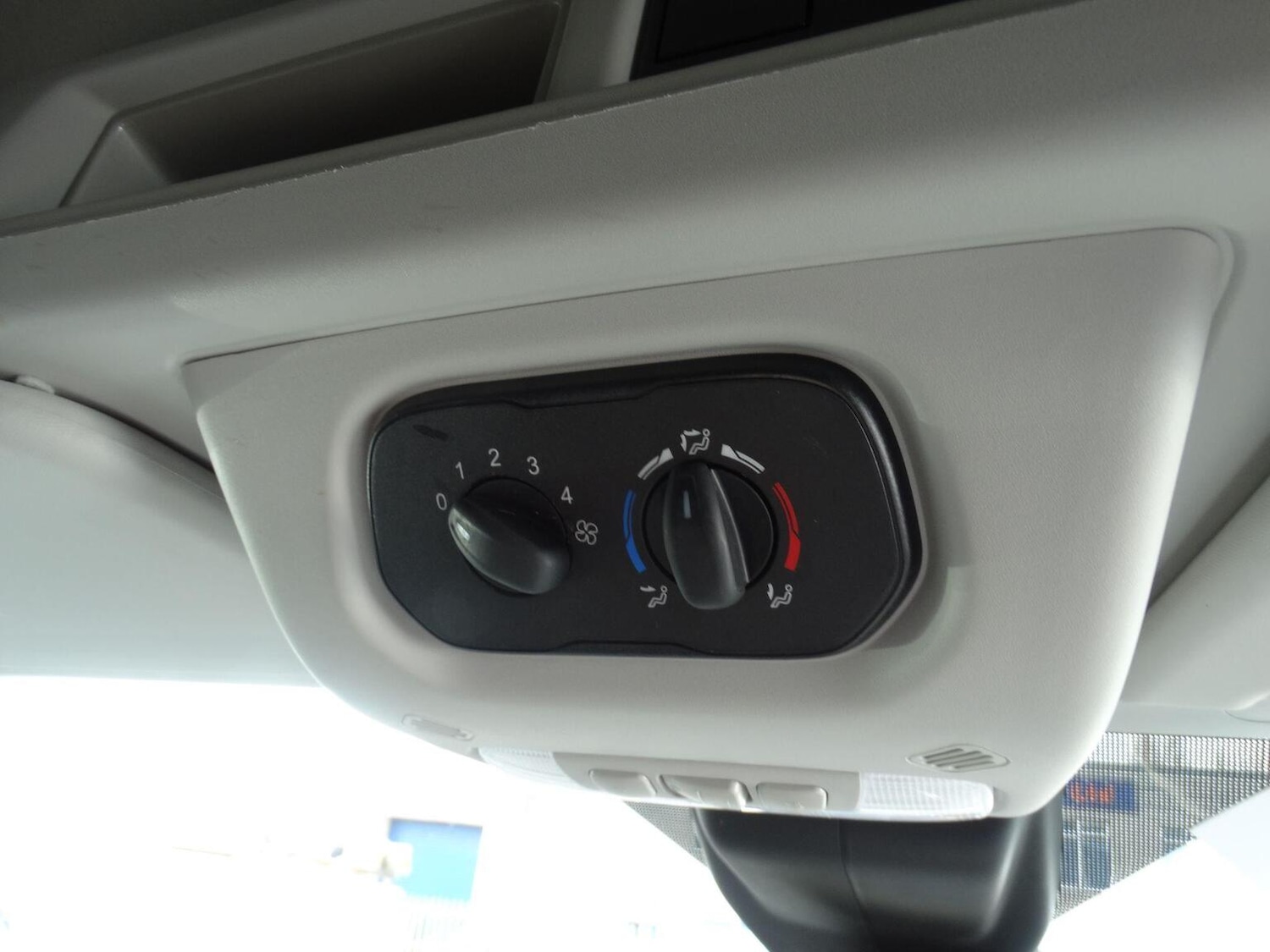 Used Ford Transit 2018 for sale - 77766426: Photo 32